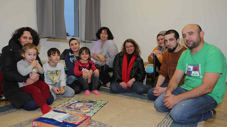 Die engagierten Helfer von "Freund statt" machen sich in der Flüchtlingsarbeit sehr verdient.  Foto: Jens Wolf,dpa