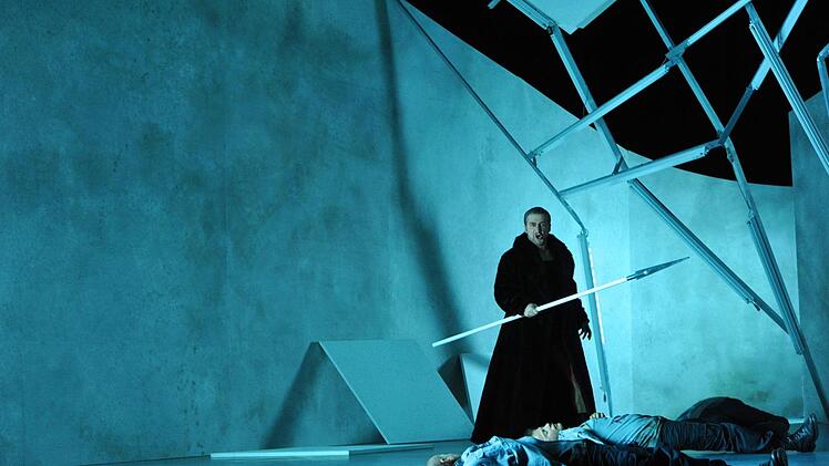 Richard Wagners "Parsifal" feierte Premiere am Landestheater Coburg. Szene aus der Neuinszenierung von Jakob Peters-MesserFoto: Andrea Kremper