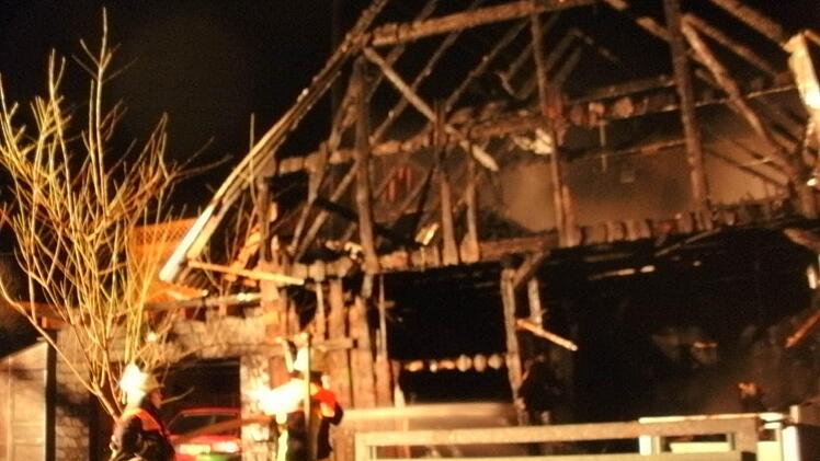 Der Schuppen wurde ein Raub der Flammen. Foto: Friedwald Schedel