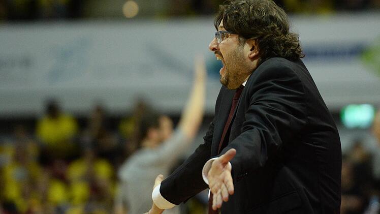 Seine Emotionen hat er nicht immer im Griff. "Trainer wie ich oder Sasa Obradovic gehören eben nicht...