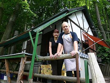 Laura und Klaus Angermüller sind die langjährigen Pächter des Schäffbraukellers. Foto: Barbara Herbst