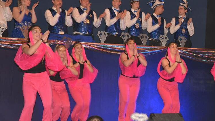 Mit dem Showtanz "Jeane" begeisterten hier die Mädchen.