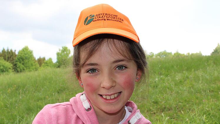 Hannah Gundelach (9 Jahre), aus Oberbach: "Ich habe immer gedacht, dass Jäger alle Tiere schießen. Aber heute habe ich gelernt, dass es einen bestimmten Abschussplan gibt und manche Tiere unter Schutz stehen. Besonders spannend fand ich den Hochsitz und die verschiedenen Fallen."