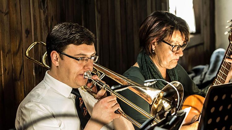 Impressionen von der Kaffeehausmusik mit dem Musizierkreis Neustadt in MeilschnitzFoto: Jochen Berger
