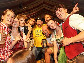 Frontal Party Pur feierte ihre Premiere bei der Bierwoche.