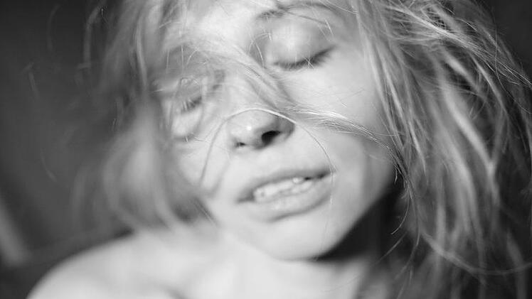 Der Sex-Trend "Peegasm" soll Frauen beim Pinkeln zum Höhepunkt bringen. Ärzte warnen jedoch vor dem Mini-Orgasmus. Symbolfoto: pixabay.com/Victoria_Borodinova