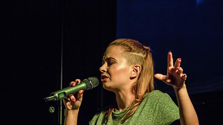 "9 Tage wach": Impressionen von der Erlebnislesung mit Eric und Edith Stehfest in NeustadtFoto: Jochen Berger