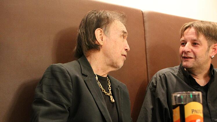 Jens N&ouml;hrba&szlig; im Gespr&auml;ch mit Ren&eacute; Weller. Foto: Johannes Schlereth