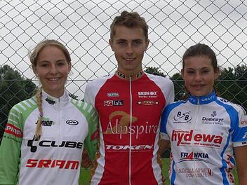 Felicitas Geiger, Lucas Heiß und Corinna Zohner (von links) können auf zwei überaus erfolgreiche Wochenenden blicken. Foto: privat