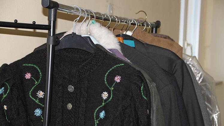 Impression aus dem Kramlädchen der Caritas in Bad Brückenau. Foto: Ulrike Müller