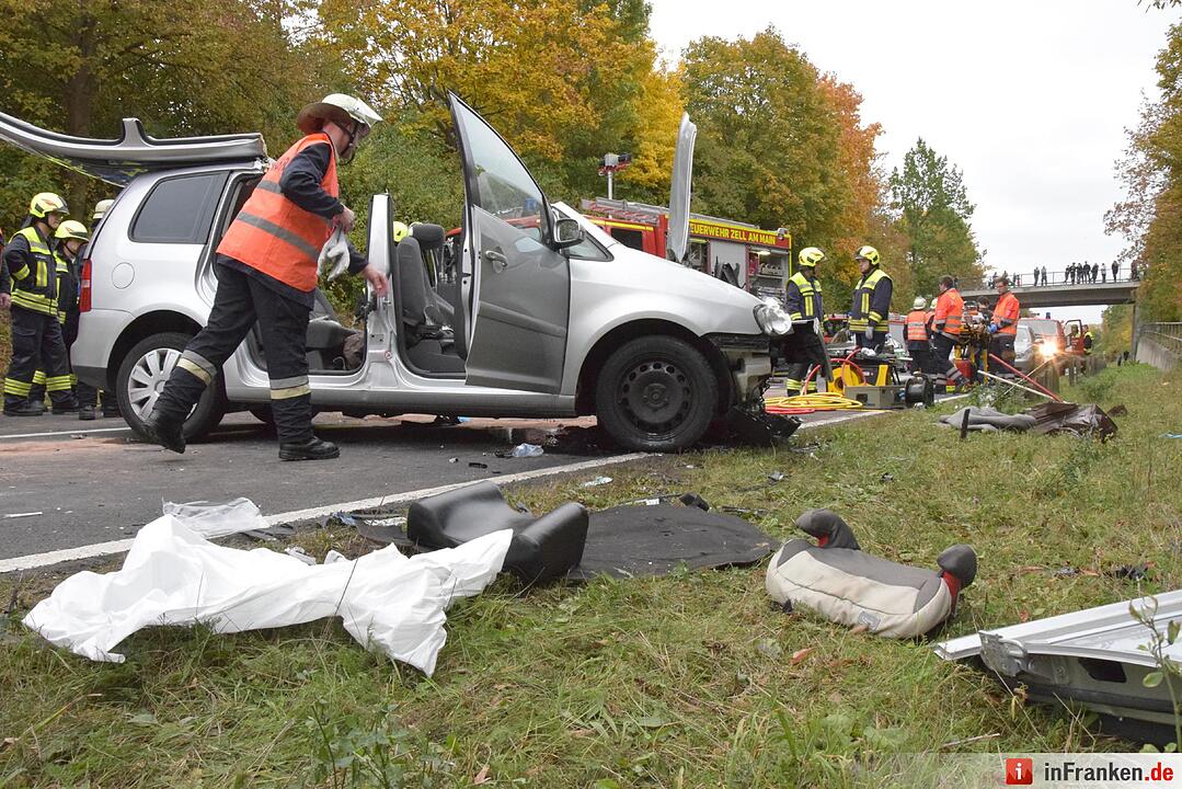 Unfall bei Margetshöchheim: Vier Erwachsene und vier Kinder verletzt