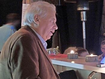 Ludwig Leisentritt bei seinem Vortrag in Sand Foto: Paul Hümmer