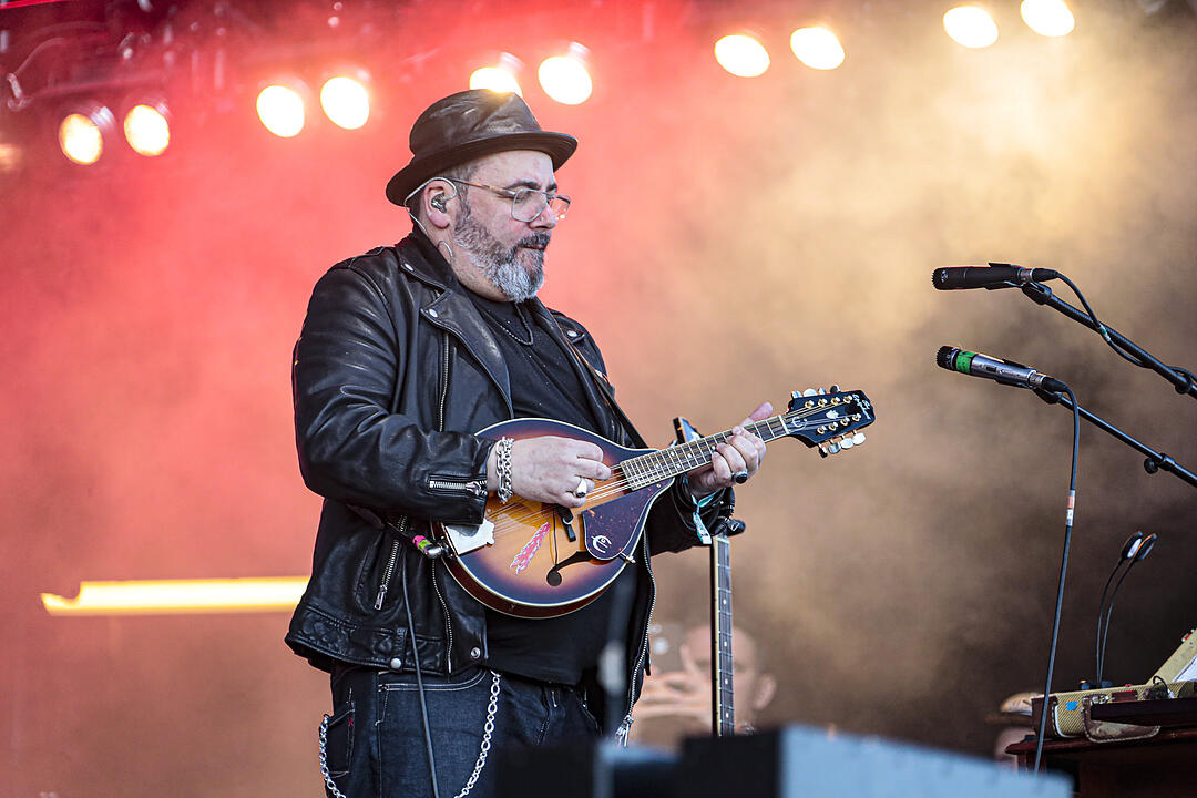 Rock im Park 2019: Die Country-Rocker von The BossHoss heizen der Menge ordentlich ein