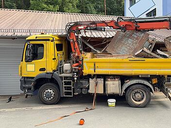 T&ouml;dlicher Unfall in Pegnitz: Mann von Lkw &uuml;berrollt