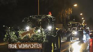 In Kulmbach durfte die beliebte Lichterfahrt der Traktoren stattfinden.