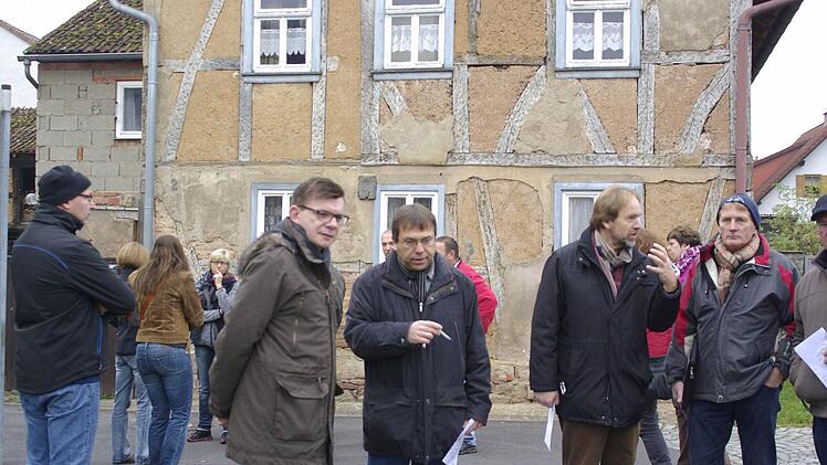 Ortsbegehung in Diebach. Foto: Winfried Ehling
