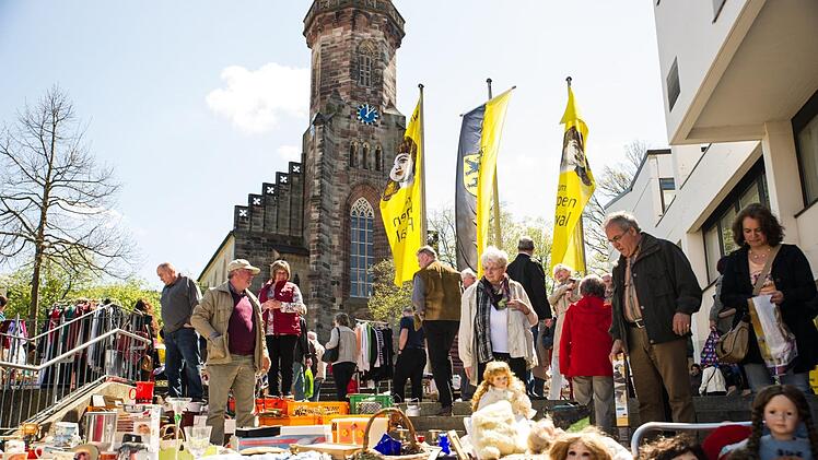 Auf dem Flohmarkt gibt es wieder viel zu entdecken. Foto: PR/Archiv