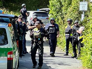 Angedrohte Gewalttat l&ouml;st Polizeieinsatz an Schule in Hof aus