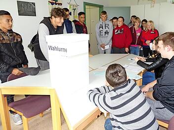 Die Juniorwahl ist eine originalgetreue Simulation. Foto: Ludwig Klaus