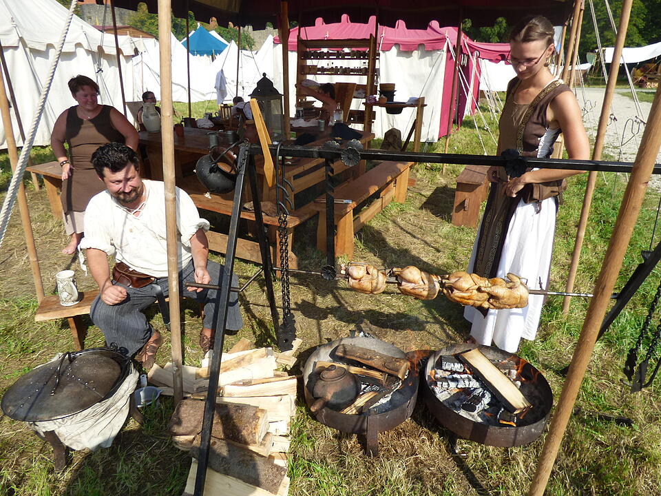 Ritterfest auf der Burg Waischenfeld: Eine große Familie