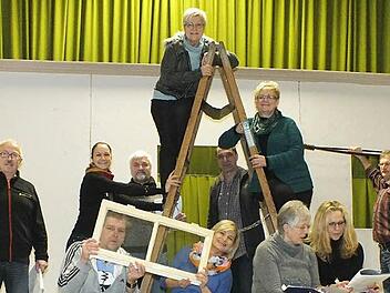 In entspannter Atmosphäre lässt es sich kreativ sein: die Laienspielgruppe des TSV Steinach.  Foto: Björn Hein