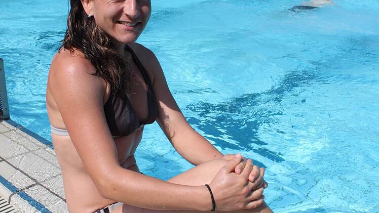 Auch Andrea Reischl schätzt das Freibad in Bad Kissingen. Foto: Mäuser