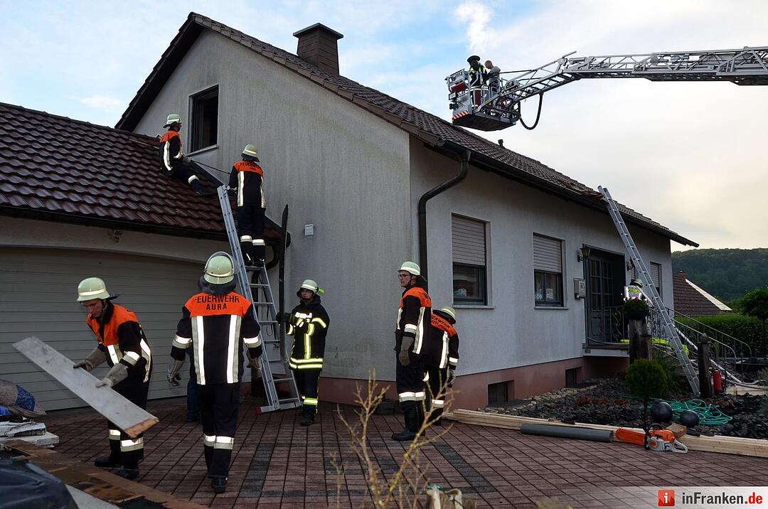 Aura an der Saale: Acht Verletzte bei Brand