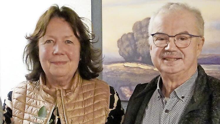 Aus dem Vorstand der Wollbacher Jagdgenossen wurden Marianne Rößer (links) und Benno Keßler verabschiedet.