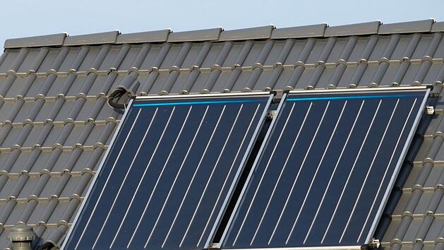 Der Batteriespeicher für eine Photovoltaikanlage hat ich Theilheim einen Brand ausgelöst. Symbolfoto: Andrea Warnecke/dpa-mag