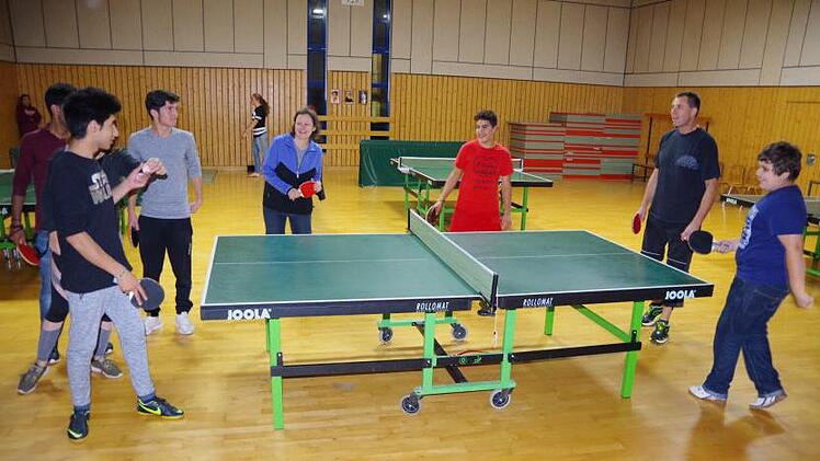 Spa&szlig; beim mittern&auml;chtlichen Tischtennis-RundlaufHeike Sch&uuml;lein