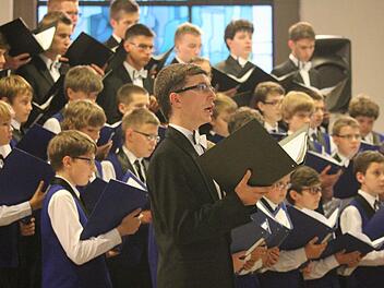 Mit einem beeindruckenden Konzert bedankte sich der Knabenchor für die freundliche Aufnahme in Diebach. Foto: Angelika Silberbach