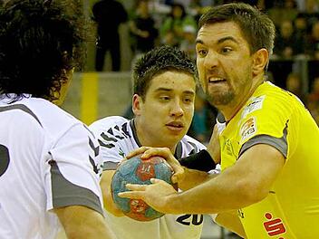 Sebastian Roth hat einen weiteren Vertrag beim HSC 2000 Coburg unterschrieben. Er bleibt mindestens noch ein Jahr in der Vestestadt. Foto: Archiv