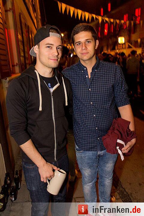 Sandkerwa: Partyfotos