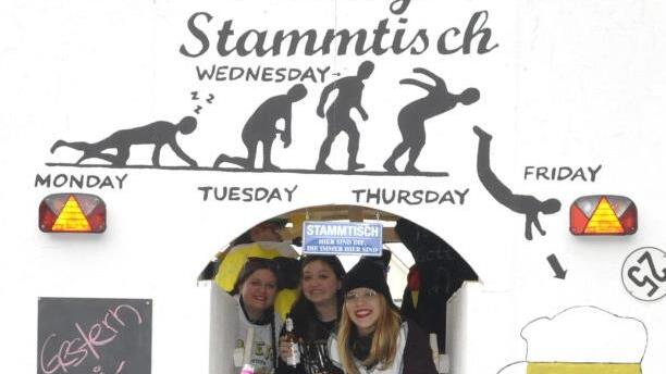 Eindrücke vom Stralsbacher Faschingszug. Foto: Peter Klopf