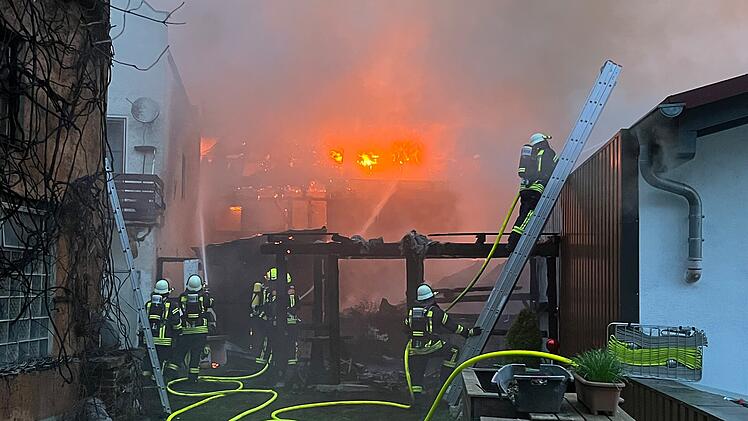Heftige Feuer-Serie in Bayern über Ostern: Schäden in Millionenhöhe