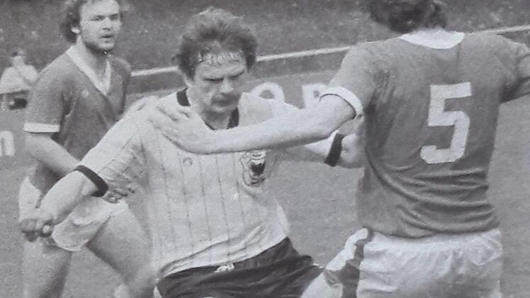 Im Trikot des FC Adler Weidhausen erzielte Egon Grünbeck etliche Treffer. Sein damaliger Trainer Emil Kirchner erinnert sich noch ganz genau: "Egon war ein technisch starker Spieler." Foto: privat