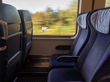 Z&uuml;ge sollen bei Personen am und nicht im Gleis weiterfahren d&uuml;rfen