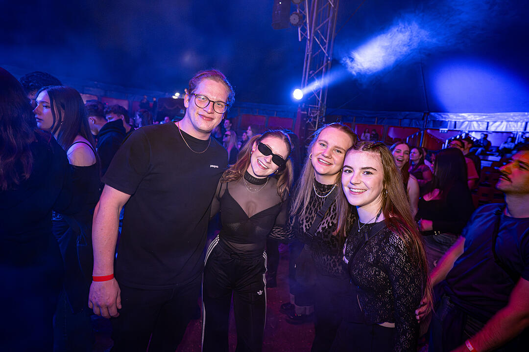 360&deg; Stage & Licht