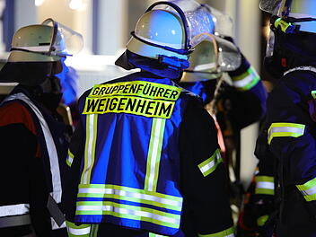 Brand einer Scheune fordert 120 Einsatzkräfte Brand einer Scheune fordert 120 Einsatzkräfte