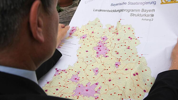 Nachbesserungsbedarf sieht MdL Heinrich Rudrof für den Landesentwicklungsplan des Freistaates Bayern. Foto: Michael Gründel