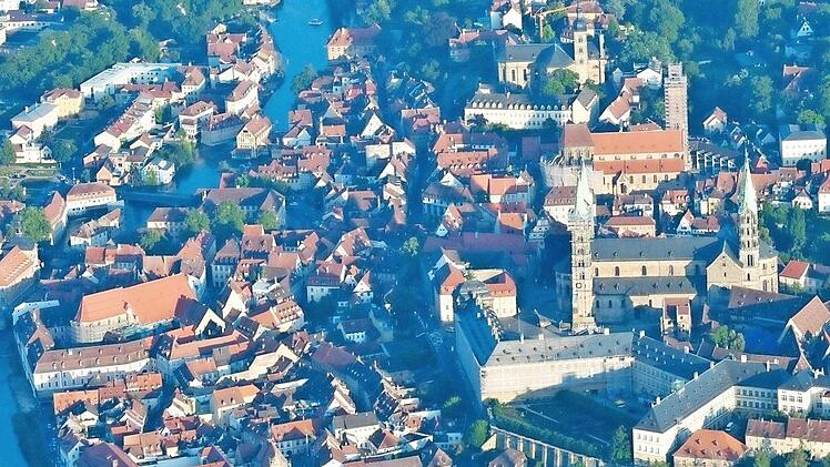 Immer mehr Menschen strömen ins Weltkulturerbe Bamberg, Ferienwohnungen sind zum lukrativen Geschäftsfeld geworden.  Fotos: Ronald Rinklef