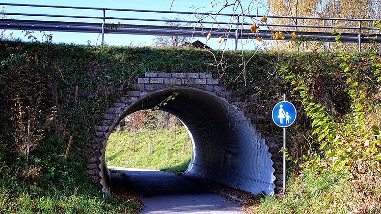 Kleinlangheim: Vollsperrung des Waldwegs im Gebiet Breitholz wird bis 2025 verlängert