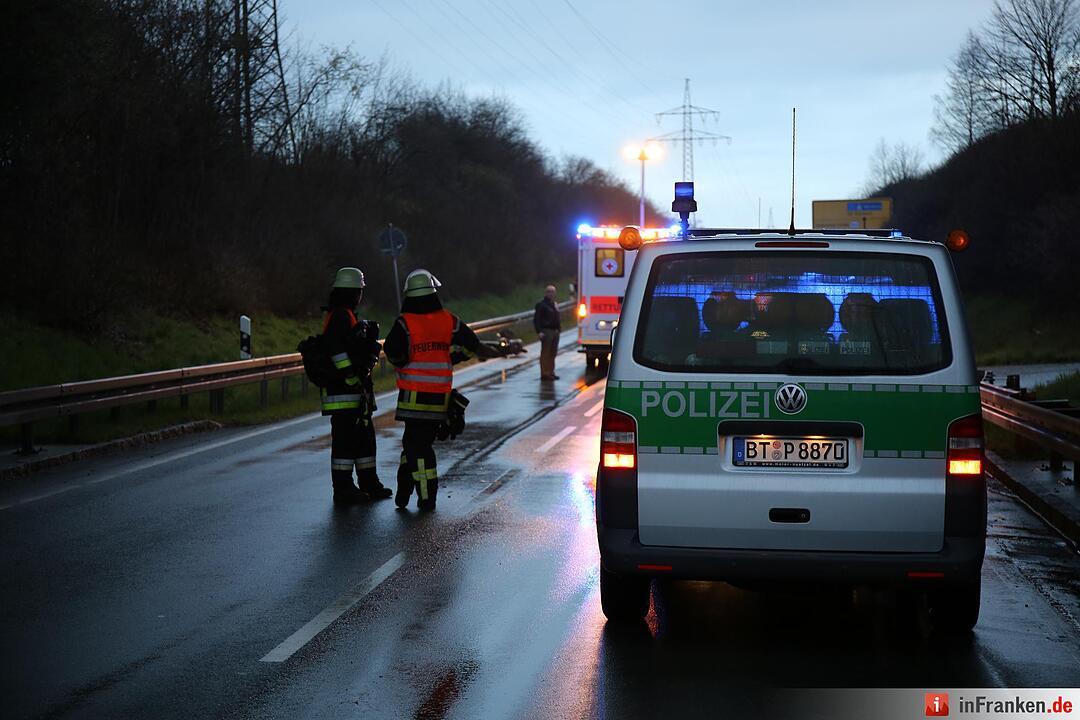 Kollision mit Auto - Rollerfahrer nach Unfall bei Schwarzenbach gestorben