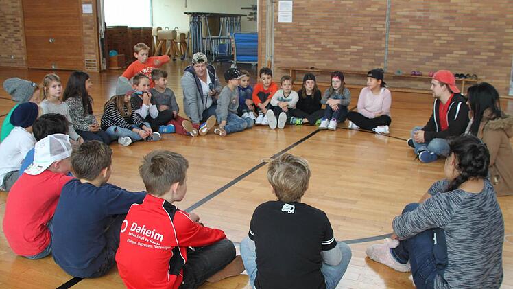 Hip-Hop-Unterricht in der Pressecker Grundschule Foto: Mona Hain