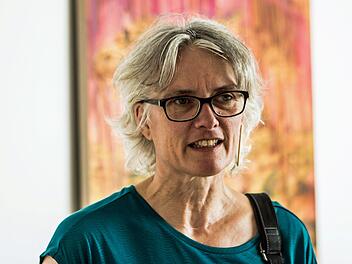 "Auf und ab": Die in Falkensee bei Berlin lebende Künstlerin Sabine Oostermann stellt im Kunstverein Coburg aus.Foto: Jochen Berger