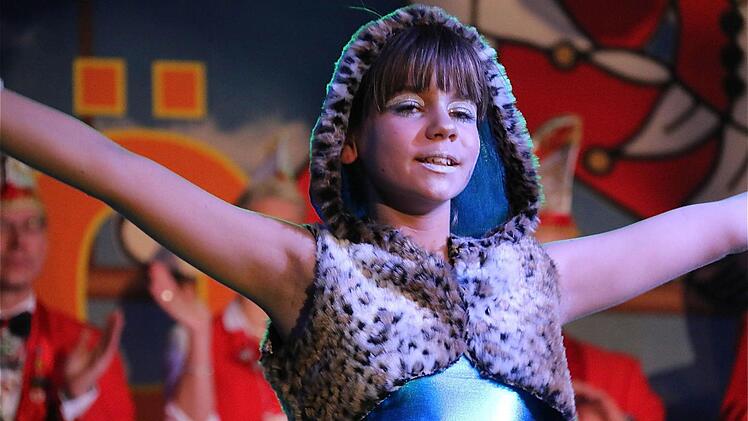 Prunksitzung der "Öwerdöllwer Fosenochts-Gemeinschaft". Foto: Gerd Schaar