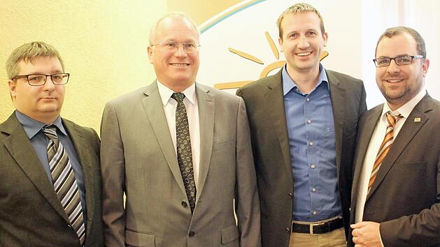 Markus Saft, Martin Oberle, Michael Schöllkopf und Christian Enz (v. l.) wollen für die Freien Wähler aus ERH in Land- und Bezirkstag einziehen.