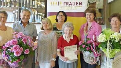Die engagierten Frauen der Union mit dem Bürgermeister: Ulrike Dubois (von links), Ludwig Nagel, Ulrike Schönbrunn, Ute Salzner, Regina Hicke, Cornelia Greisbeck und Gisela Brosell-Moore  Foto: privat
