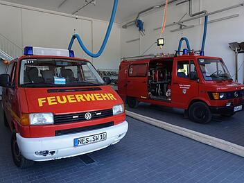 Modern, hell und geräumig ist die neue Fahrzeughalle der Feuerwehr Schmalwasser.  Foto: Marion Eckert