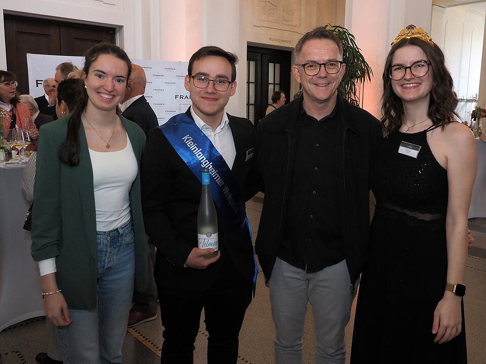 Die 68. Fr&auml;nkische Weink&ouml;nigin wurde gekr&ouml;nt.